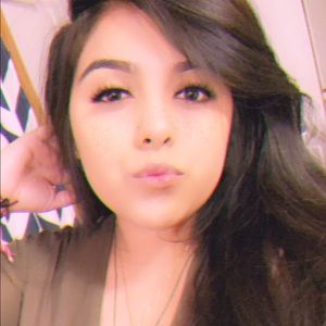 Meet your Posher, Janet